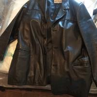 Giacca uomo di pelle nera 