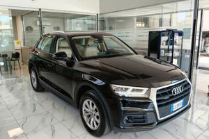 Audi Q5 35 TDI quattro S tronic Business