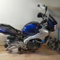 Prenotazione ricambi suzuki GSR 600 come nuovo