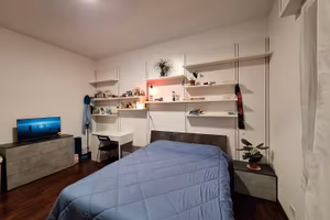 Stanza libera dal 1 aprile