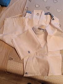 Judogi Adidas J250 con cintura  CM180