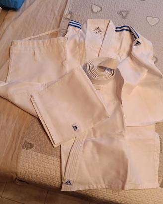 Judogi Adidas J250 con cintura  CM180