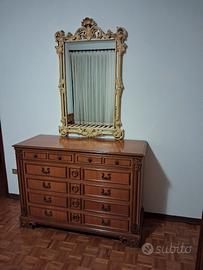 Cassettiera vintage con specchio, comodini e testa