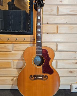Gibson sj200 studio 