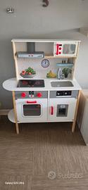 Cucina, giochi e vestiario cuoco