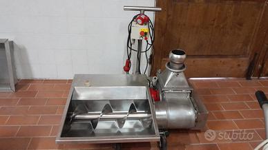 Pompa per travasi mosto/Vinacce