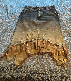 Gonna jeans marca Oltre con decorazioni