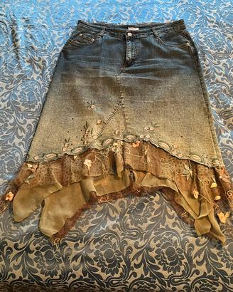 Gonna jeans marca Oltre con decorazioni