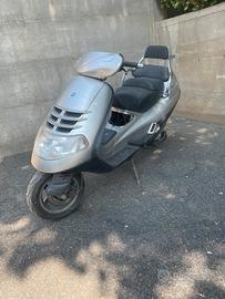 Piaggio hexagon 180