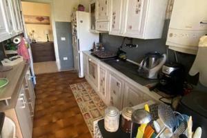 BORGO VAL DI TARO (PR) - TRILOCALE CON BALCONE E G