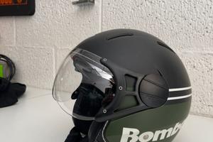 Casco jet bimbo