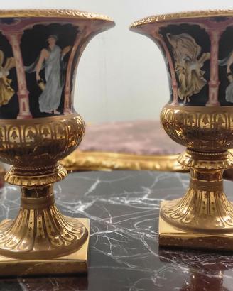 Coppia di Vasi stile Impero - Dipinti a mano