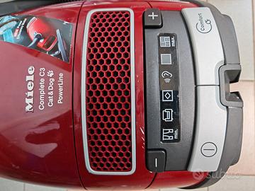 Aspirapolvere MIELE C3 CAT&DOG POWE- rosso rubino