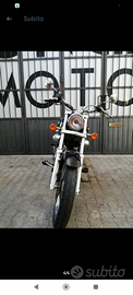 Suzuki intruder 250