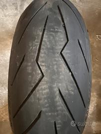 Gomma posteriore PIRELLI DIABLO ROSSO III