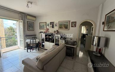 Trilocale Via Bernardo Cavallino 115