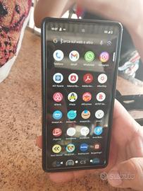 Pixel 6 128 g funziona solo con caricatore wireles