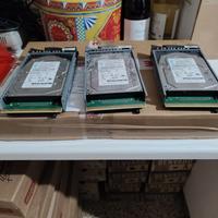 3 dischi 146GB 15000U/Min hus151414vl3800 03n5288