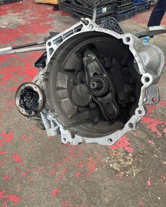 CAMBIO MANUALE CXX VOLKSWAGEN GOLF 1.6TDI QWW