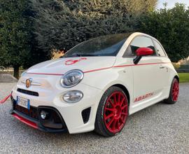 Abarth 595 pista, tetto apribile, cambio manuale