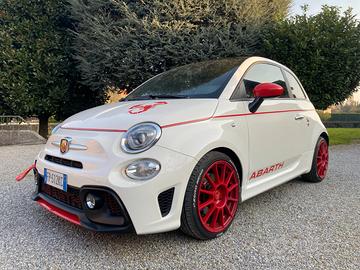 Abarth 595 pista, tetto apribile, cambio manuale