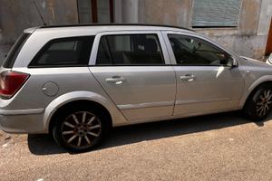 Opel Astra H StationWagon 1.7 CDTi