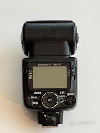 Flash Nikon Speedlight SB-700