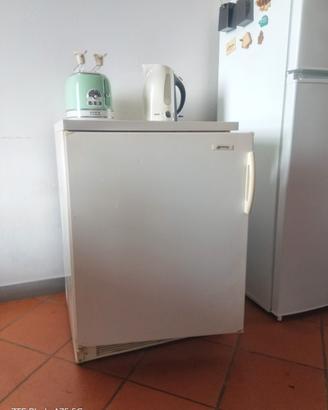 Congelatore Smeg perfettamente funzionante 