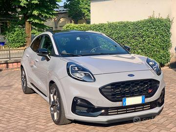 Ford Puma ST 1500 Ecoboost 200 CV Performance Pack