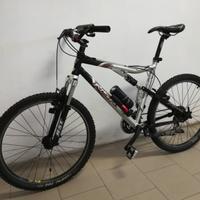 MONTA BICKE NSR 