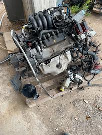 motore e vari pezzi di fiat 500