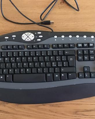 Tastiera pc USB multifunzione