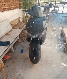 Gilera runner