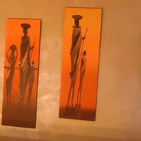 Lampade da muro + quadri + scultura