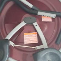 attrezzo ginnico addominali