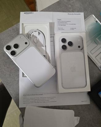 iPhone 17 pro normale 256GB silver come nuovo 