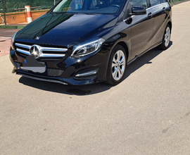 MERCEDES B180D automatic sport plus
