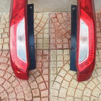 Fari fanali posteriori nissan xtrail 2012