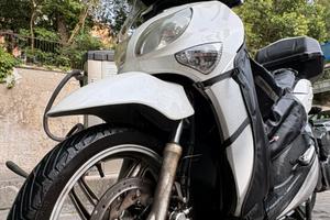 Yamaha Xenter 150 scooter