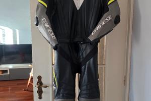 TUTA DAINESE IN PELLE DIVISIBILE TAGLIA 48