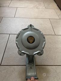 Porta ruota vespa d'epoca.