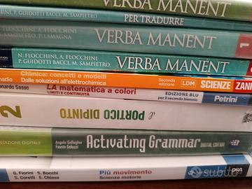 Libri di testo per le superiori 