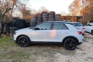 VOLKSWAGEN T-Roc - 2021
