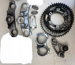 Terminale e collettore suzuki gsr 600