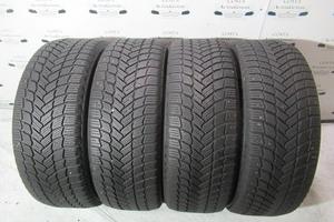 235 55 19 Michelin 2022 MS 95% Gomme