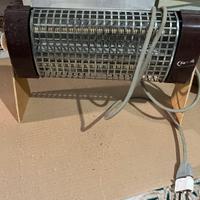 Antichissima stufa elettrica
