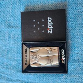 ZIPPO pin up