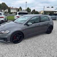 VOLKSWAGEN - Golf - GTI Perf. 2.0 245CV TSI DSG