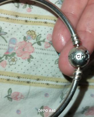 Bracciale  Pandora Moments arg 925 leggere 2 charm