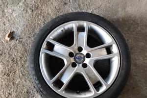 3 cerchi volvo 17